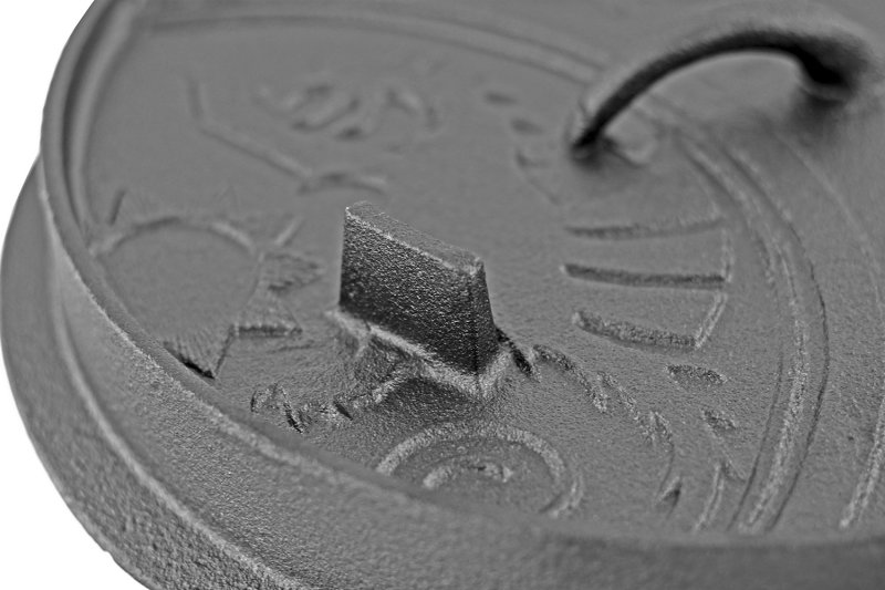 Petromax ft6 Feuertopf Dutch Oven 5,5 l - mit Füssen - X-DEAL inkl. Deckelheber, Pflegepaste und Kochlöffel