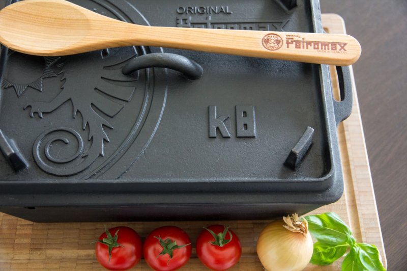 Petromax Dutch Oven Kastenform K8 aus Gusseisen