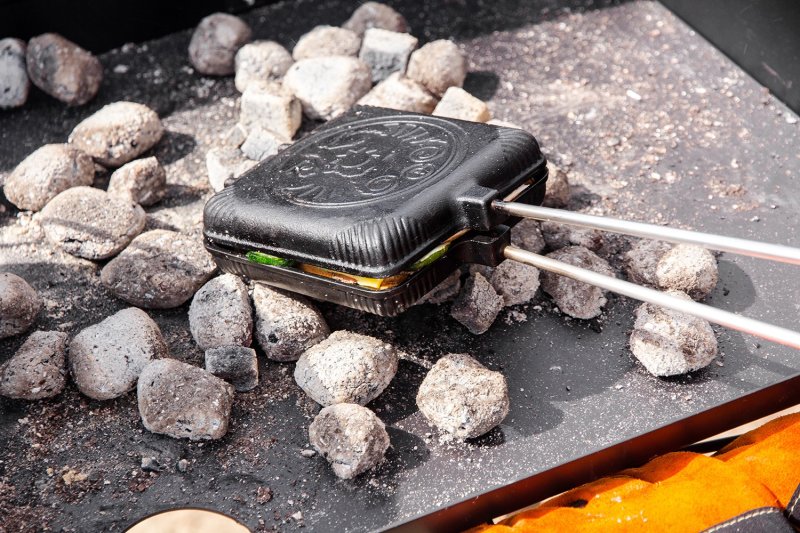 Petromax Sandwicheisen lang