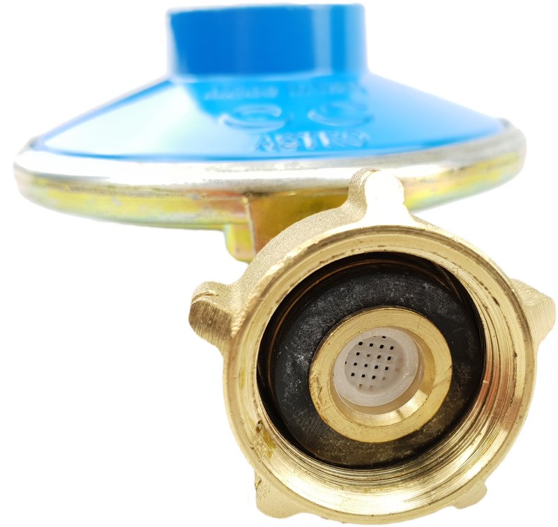 Druckminderer 50 mbar für deutsche Gasgrills in Betrieb mit schweizer Gasflaschen