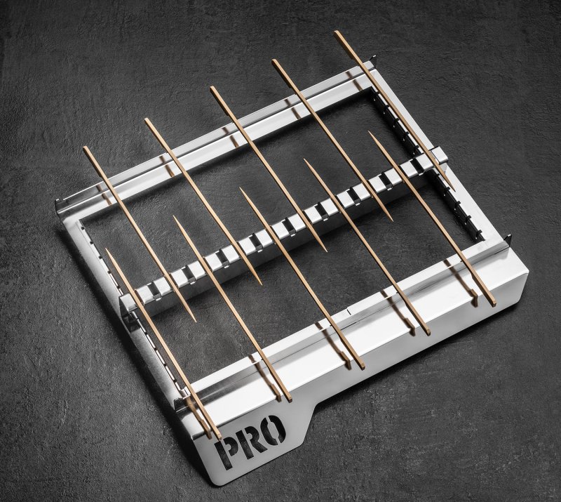 Thüros PRO1 - Teriyaki Spießaufsatz mit 150 Bambusspießen