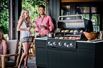 Broil King Outdoor Küche Baron 590 IR Shadow MOK - Komplettset inkl. IR-Seitenbrenner mit Gasflaschenschrank und Aufbewahrungsschrank