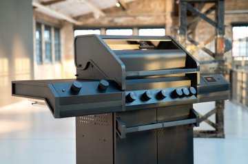 Grillfürst Independence P530E Smart Grill - mit WLAN-Modul, XXL Infrarotbrenner, Heckbrenner und Edelstahlrosten
