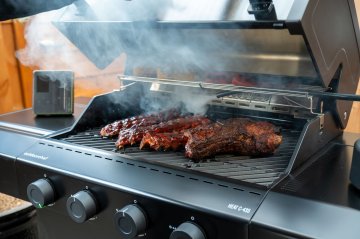 Outdoorchef Gasgrill - Grillstation HEAT C-435 RB mit Blazing Zone und Heckbrenner