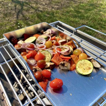 Thüros Edelstahl Plancha für Holzkohlegrills