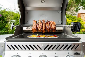 Napoleon Drehspieß / Rotisserie Set für Rogue, Rogue XT, Rogue SE 365 / 425 / 525 und 625 RSE