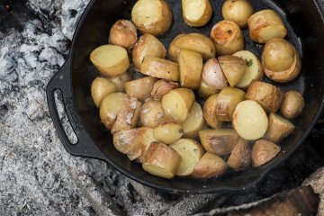 Petromax Feuerpfanne Gusseisen fp25h-t mit zwei Henkeln