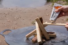 Das Petromax Feuergel in der Anwendung Das Petromax Feuergel in der Anwendung
