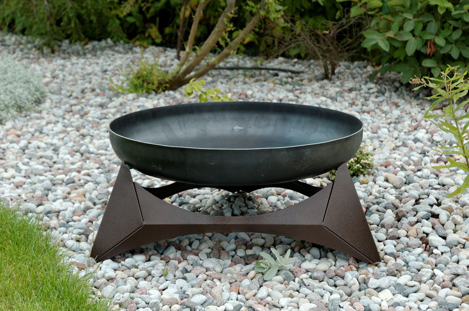 SvenskaV Design-Feuerschale Arka XXL - Ø 63 cm - Rohstahl mit