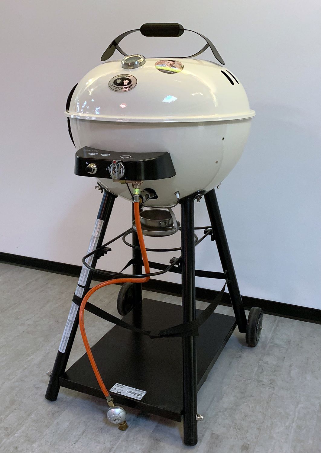 készpénz Visszavonul Foglalkozni vele gril outdoorchef leon 570 törés torony talaj